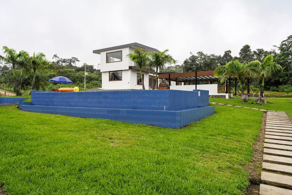 Villa Casa De Ensueno. Pedro Vicente Maldonado. Pedro Vicente Maldonado